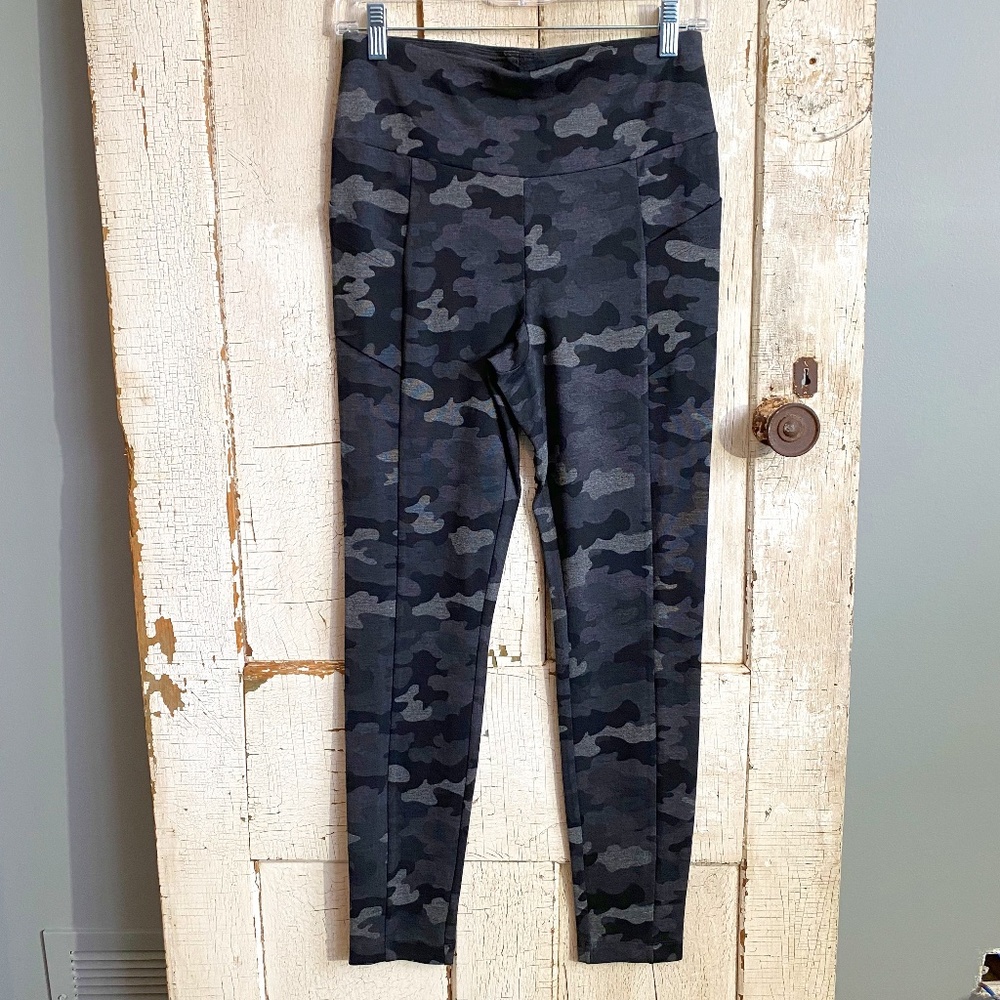 cabi ATC Legging (S), New, no tag.  Never worn.